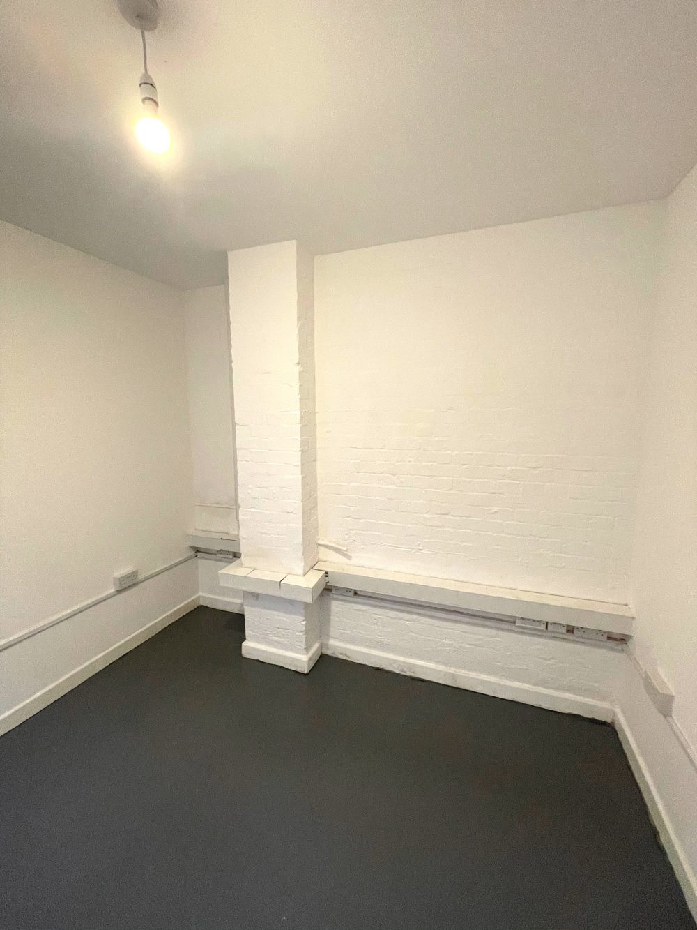 Studio Available to rent in E9 Homerotn Mackntosh Lane Pic1