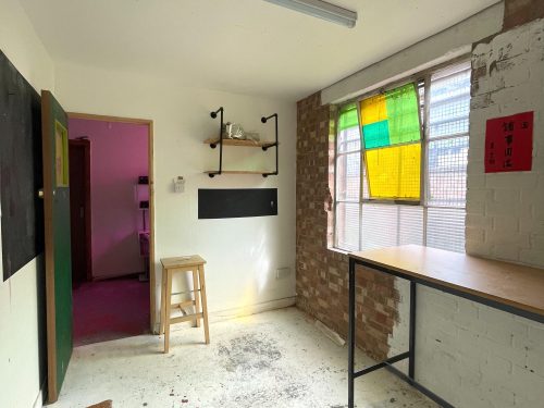 N15 artist studio to rent in warehouse 4