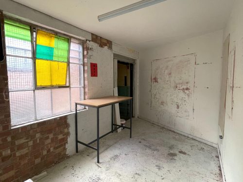 N15 artist studio to rent in warehouse 8