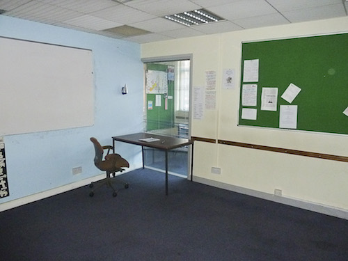 WORK ONLY: 1st floor offices/studios available in Holloway Road N19