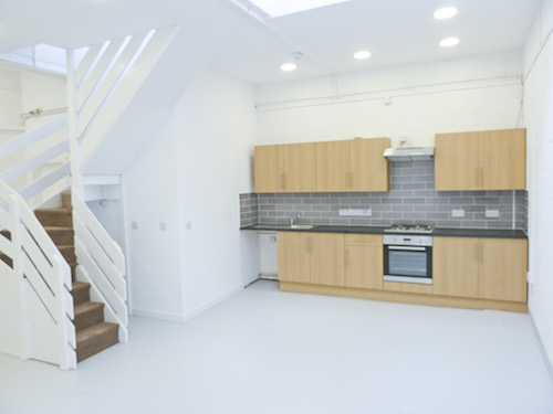 Live work style unit to rent in Marnor House, London N4