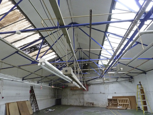 2700 sq ft ground floor warehouse space - with flexible use and 24hr access in N4