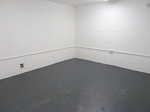 Live work style basement with natural light available to rent in SW9 Brixton