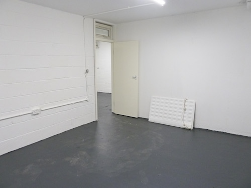 Live work style basement with natural light available to rent in SW9 Brixton