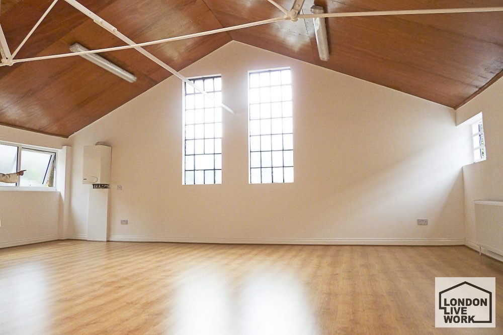 Live work unit to rent in London SE23